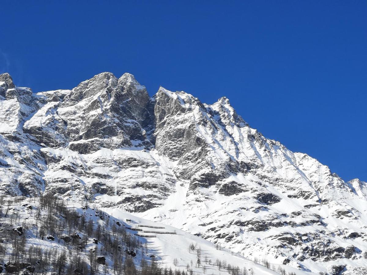 Appartamento Moderno Sulle Piste Breuil-Cervinia Exterior foto